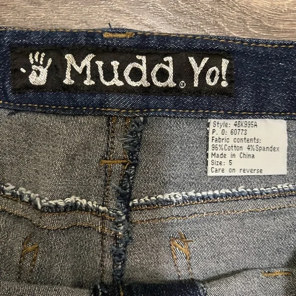 🚫SOLD🚫 Vintage Y2K Lace Up Mudd Yo! Flare Jeans - Picture 4 of 4